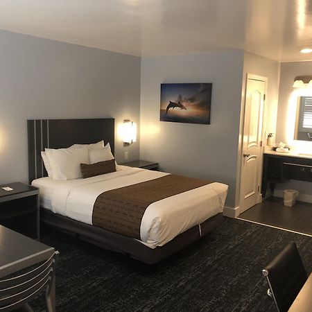 Pacific Inn Монтерей Екстериор снимка